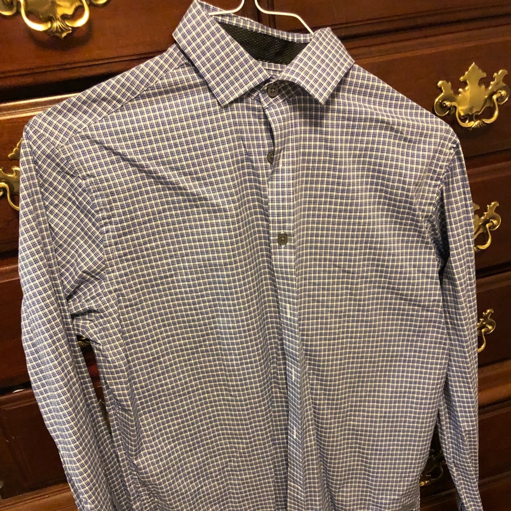 Jos A Bank Traveler Travel Tech Tailored Shirt